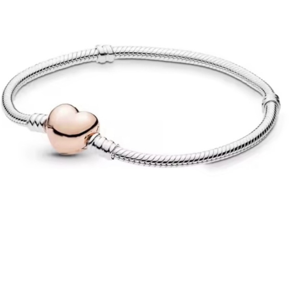 Elegant Sterling Silver Heart charm Bracelet
